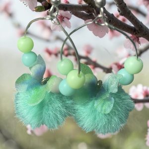 Pom-pom-fly